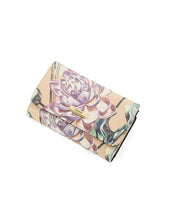 Load image into Gallery viewer, Serenade Allegra Medium Patent Leather Wallet