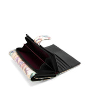 Load image into Gallery viewer, Serenade Allegra Medium Patent Leather Wallet