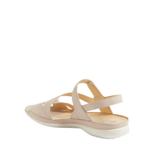 Load image into Gallery viewer, Ziera Belta W Vanilla Adjustable Leather Sandal