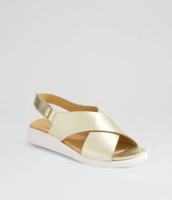 Load image into Gallery viewer, Ziera Ilda W Pale Gold Leather