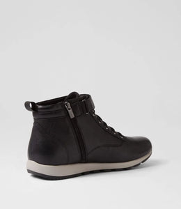Ziera Balla Wide Black Leather Boot