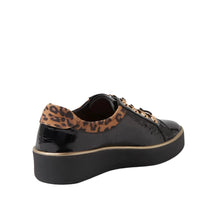 Load image into Gallery viewer, Ziera Zabbey W Black-tan Patent-suede