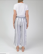 Load image into Gallery viewer, Jump 7/8 Stripe Waist Linen Pant