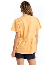 Load image into Gallery viewer, Betty Basics Abigail Blouse Mango