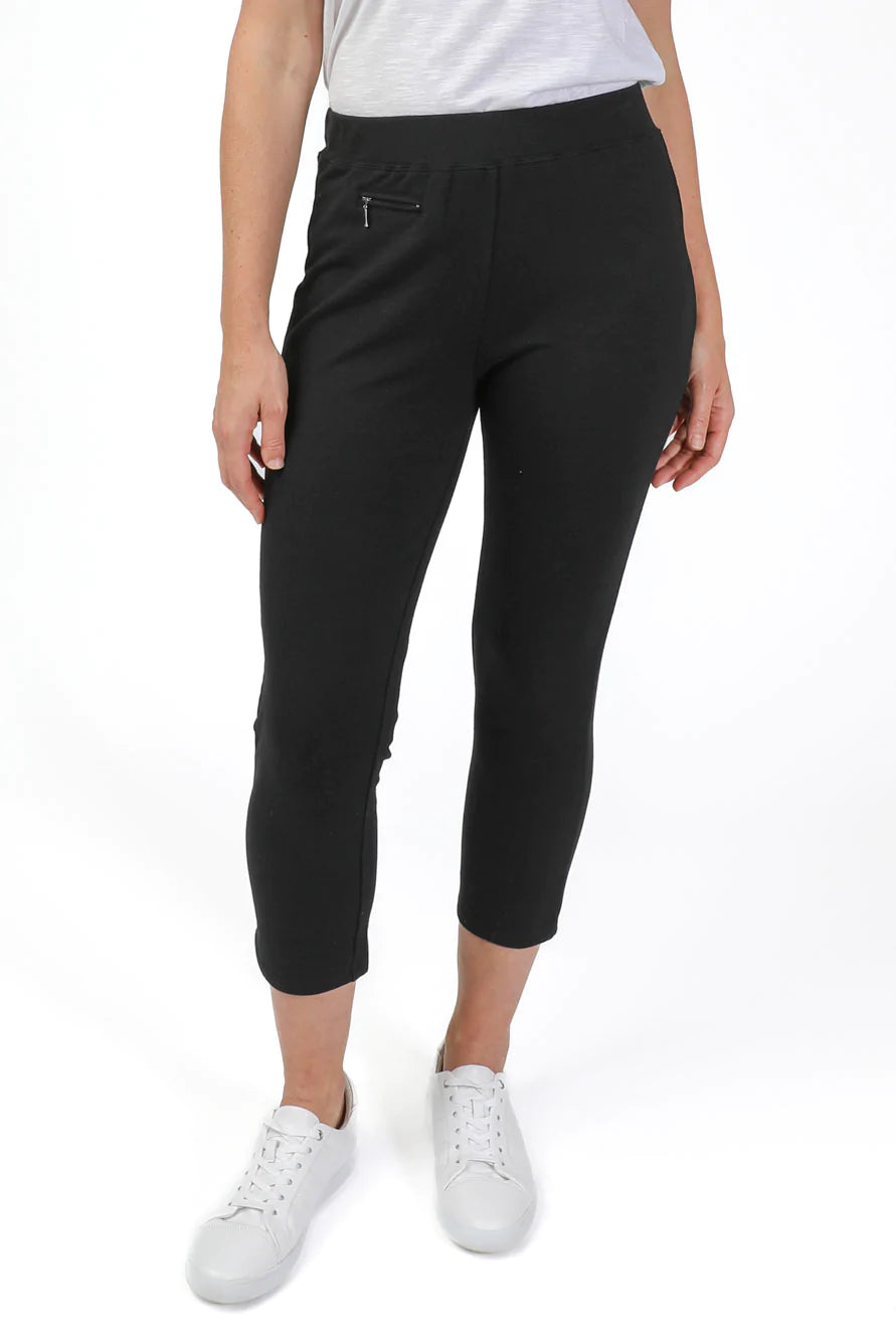 Jump 3/4 Track Pant Black