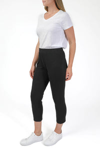 Jump 3/4 Track Pant Black