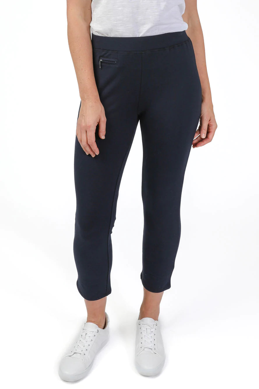 Jump 3/4 Track Pant Navy